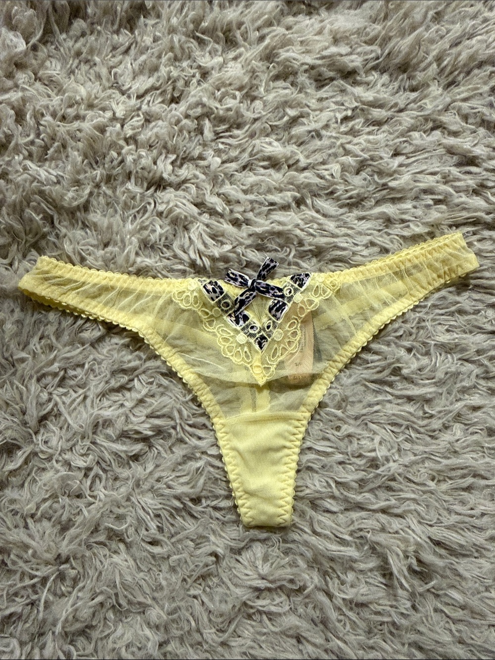 NWT VTG 2012 Victoria’s Secret Sexy Little Things Yellow Sheer Mesh Lace Small